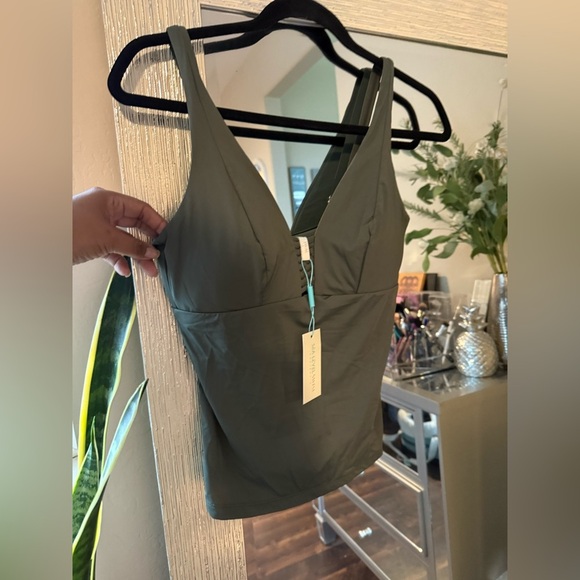 Seal Level Australia Bella D/DD Singlet Top - Khaki - Size 10 - Picture 5 of 6